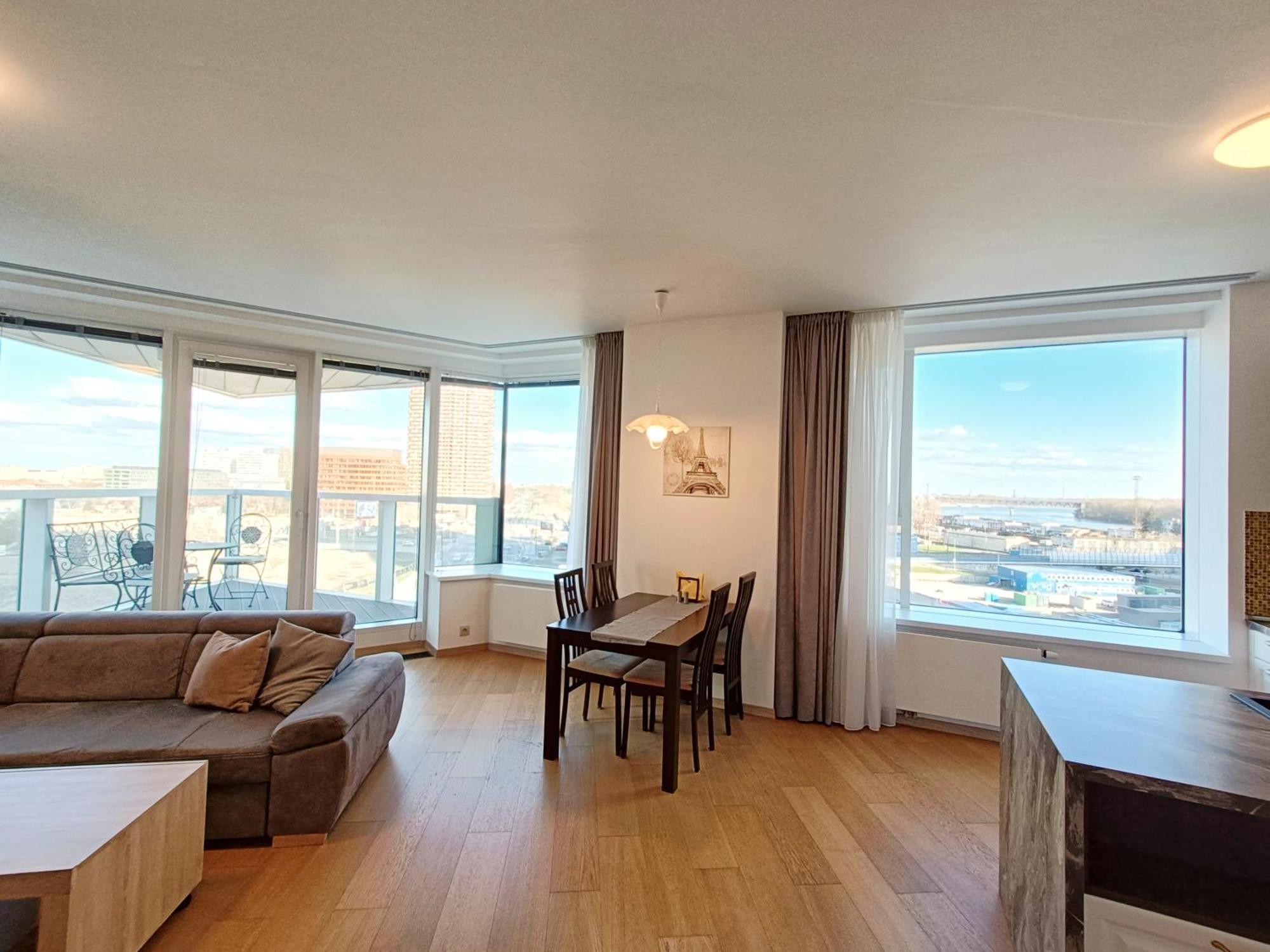 Sag Panorama City Apartment 3 Rooms Free Parking Free Wifi Bratislava Exterior photo