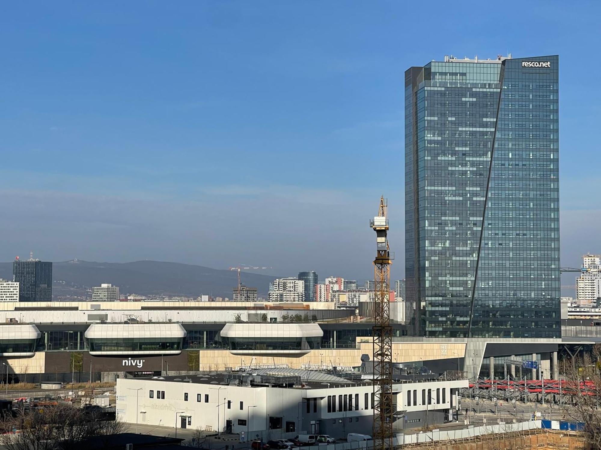 Sag Panorama City Apartment 3 Rooms Free Parking Free Wifi Bratislava Exterior photo