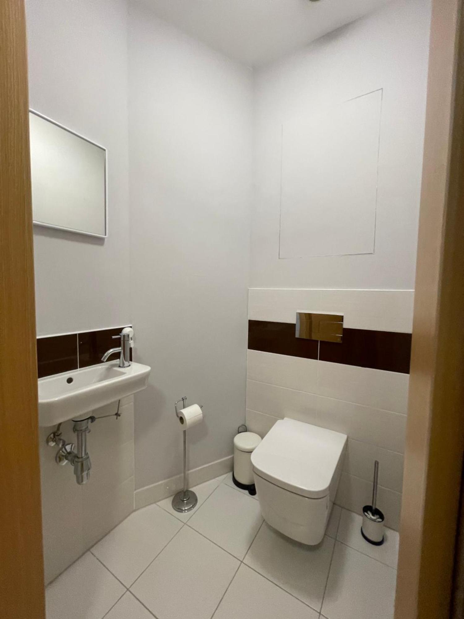 Sag Panorama City Apartment 3 Rooms Free Parking Free Wifi Bratislava Exterior photo