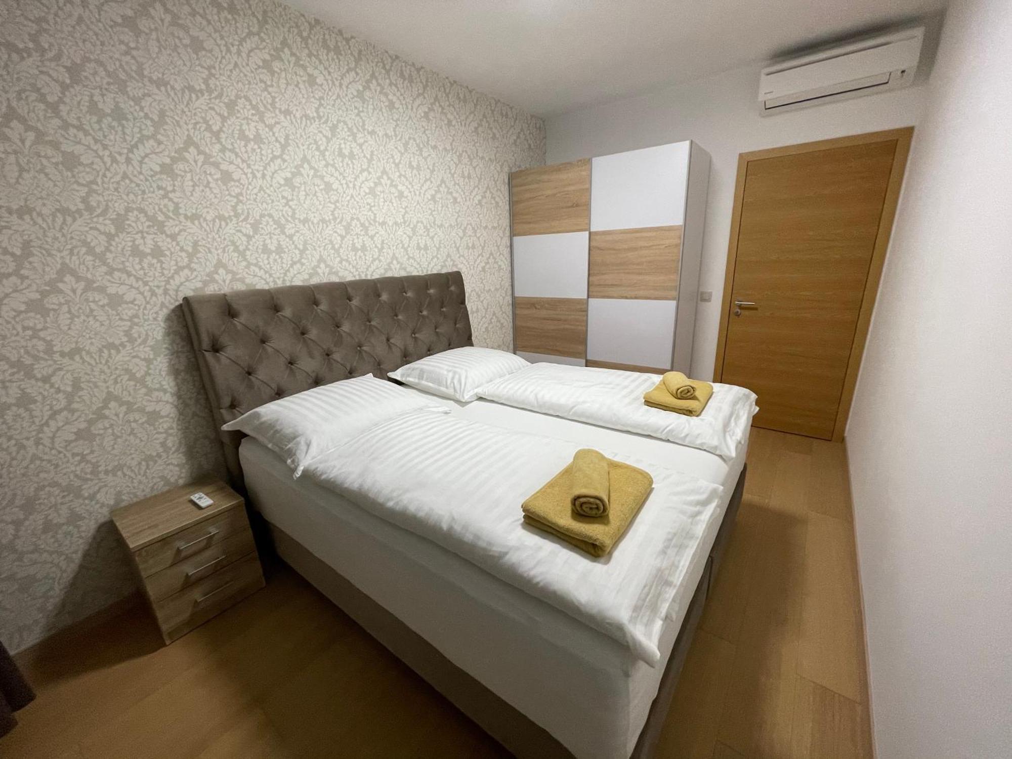 Sag Panorama City Apartment 3 Rooms Free Parking Free Wifi Bratislava Exterior photo